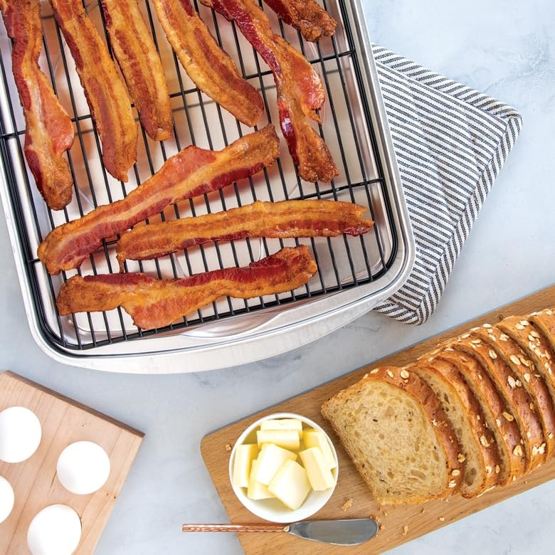 Nordic Ware Extra Large Oven Crisping Baking Tray, with Rack, Silver